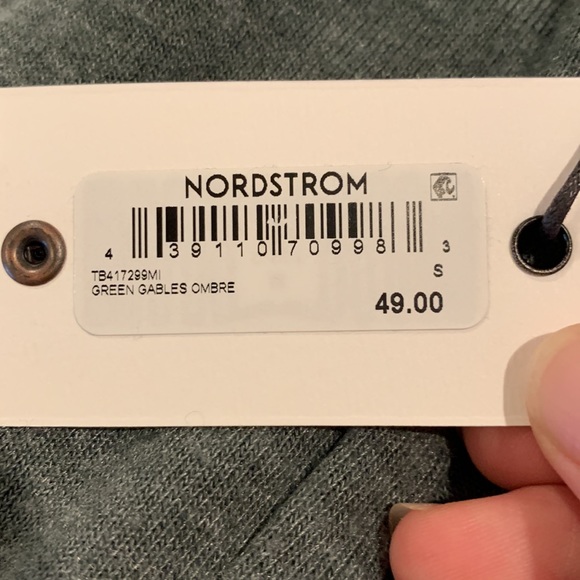 Treasure & Bond Ombré lightweight soft long sleeve shirt NWT - Picture 7 of 7